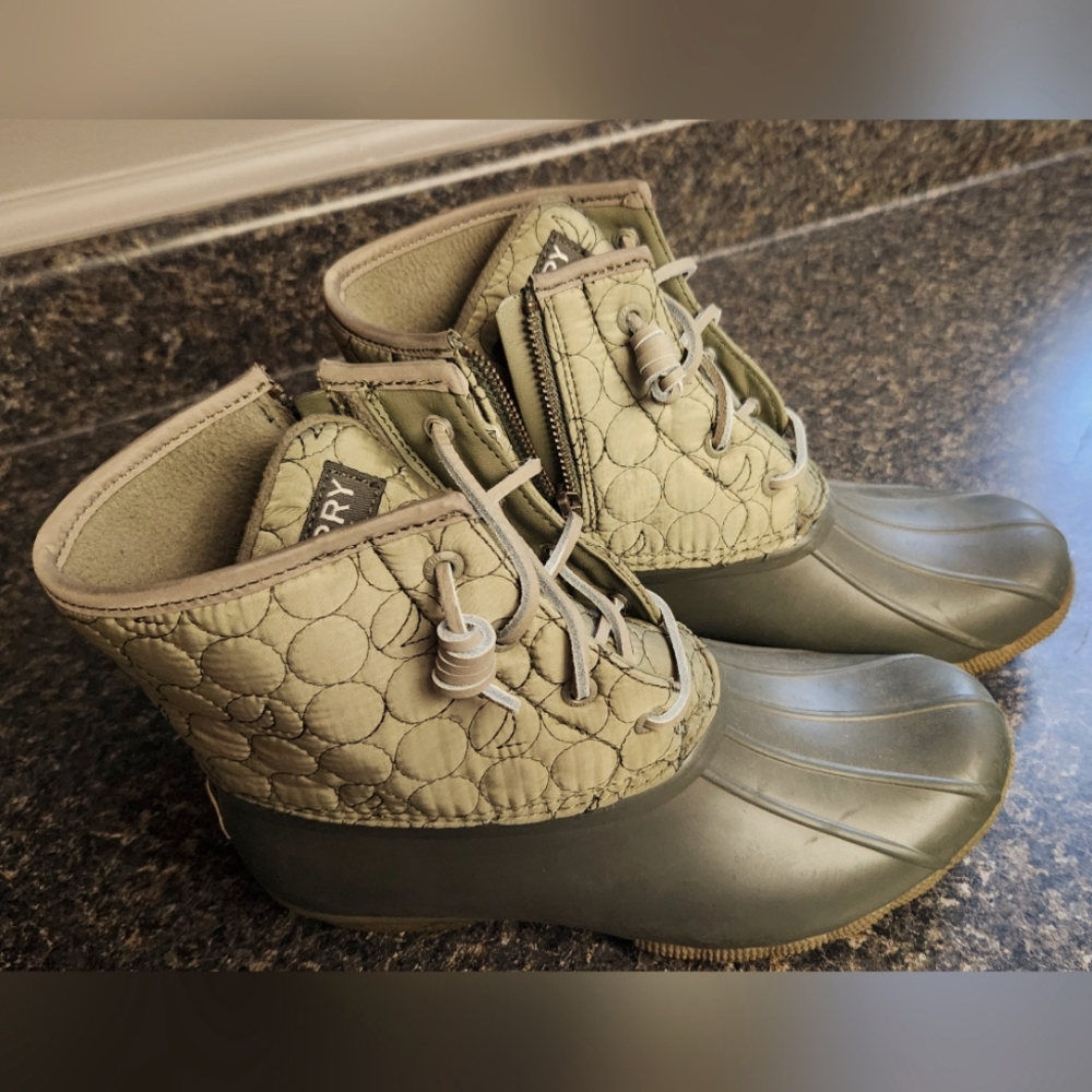 Womans Sperry Saltwater Duck Boots